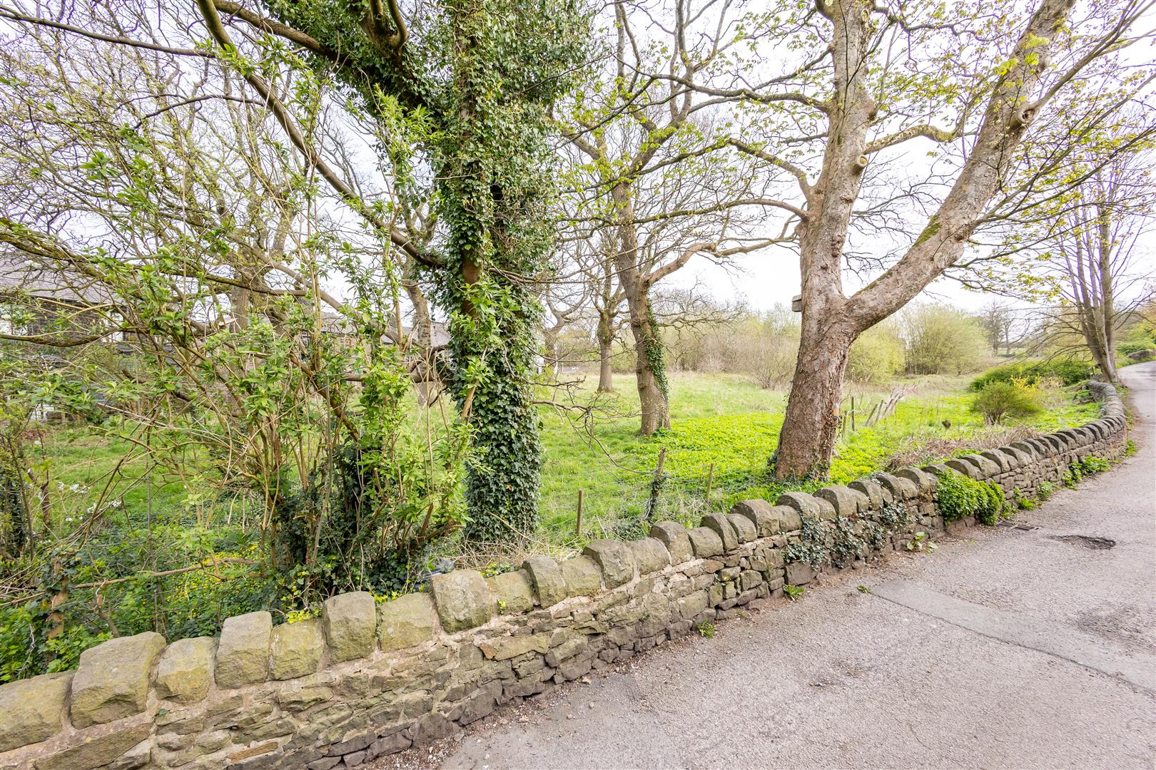 2 bed property in Greenhalgh Lane, Chorley